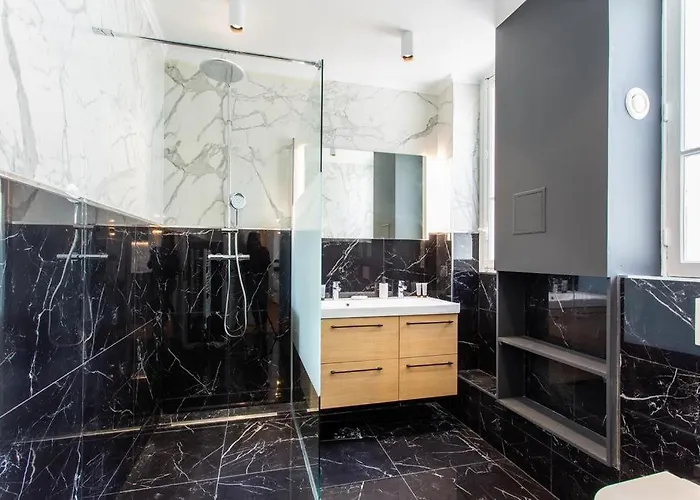 Intimate Apartment - 1Br-2P - Champs Elysees